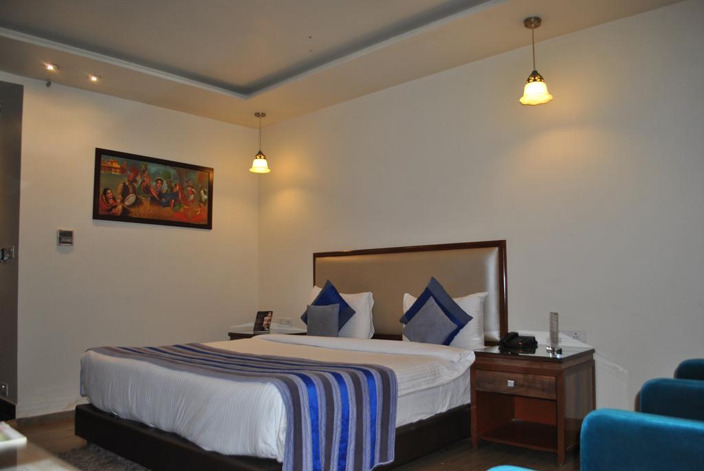 One Earth Avaas Hotel อัมริตสา ภายนอก รูปภาพ