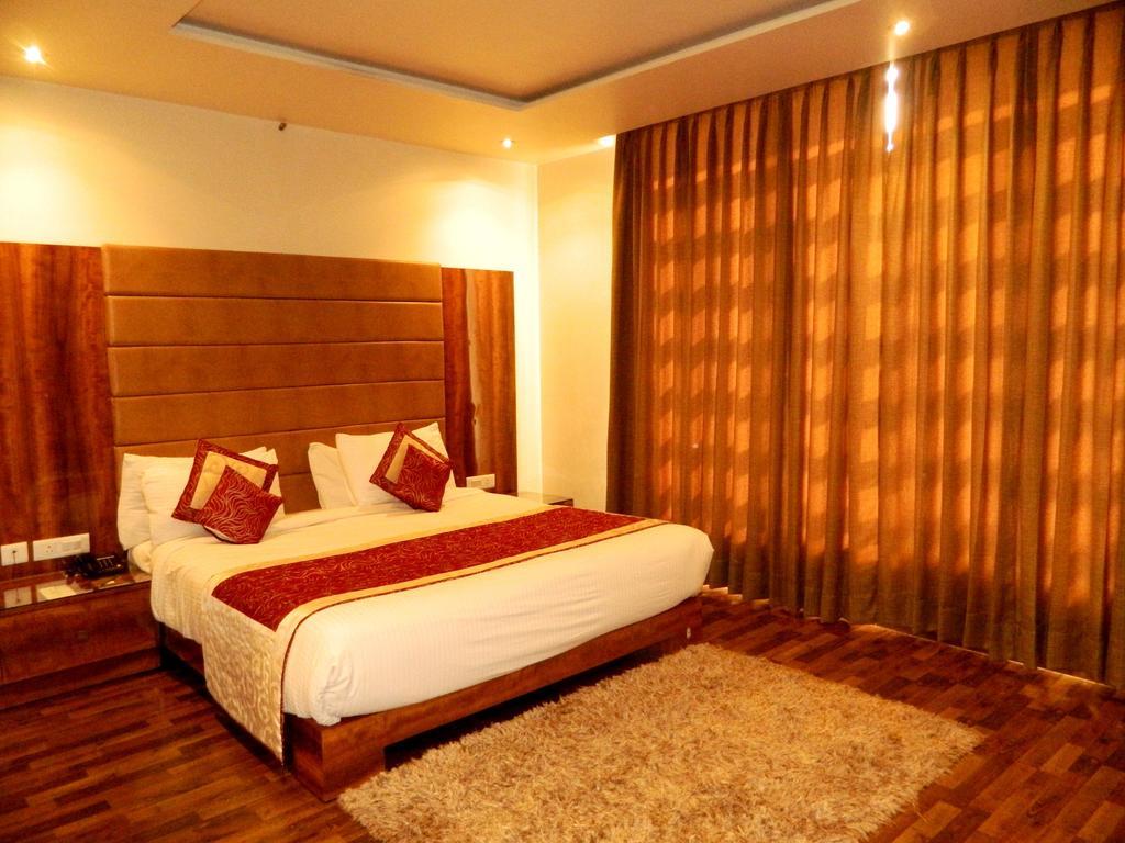 One Earth Avaas Hotel อัมริตสา ภายนอก รูปภาพ