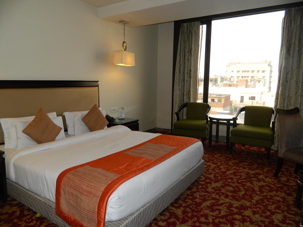 One Earth Avaas Hotel อัมริตสา ภายนอก รูปภาพ